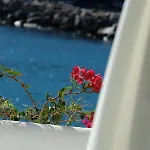 Seaside Traditional Cycladic House * Síkinos