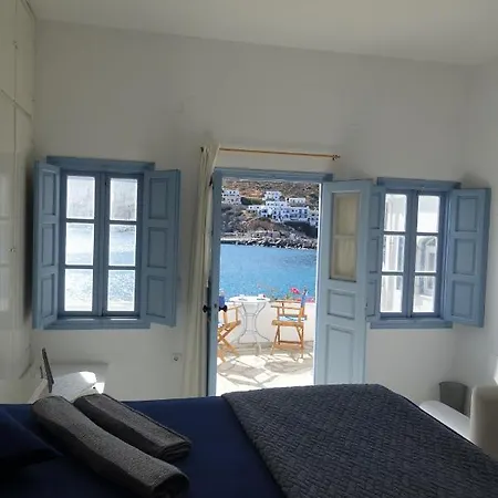 Seaside Traditional Cycladic House 펜션 Síkinos