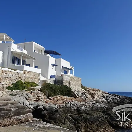 Seaside Traditional Cycladic House * Síkinos